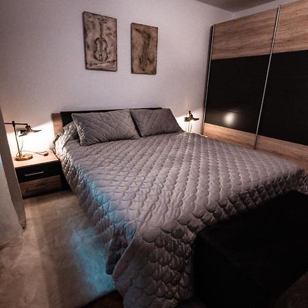 La Garcon Apartment Brasov Exterior photo